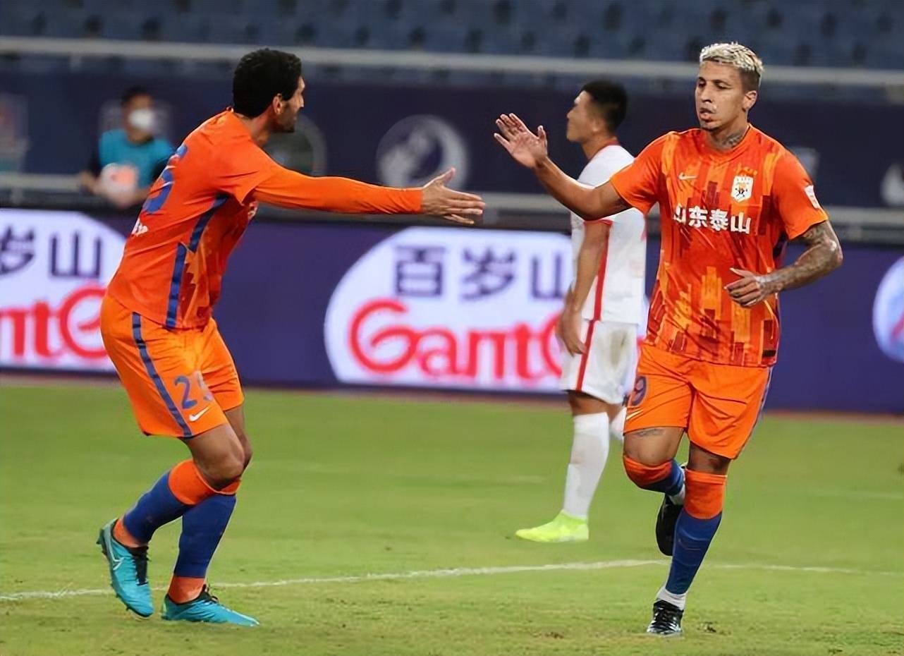 沃特费斯堡队客场告捷,继续领跑积分 沃特费斯堡队客场告捷,继续领跑积分